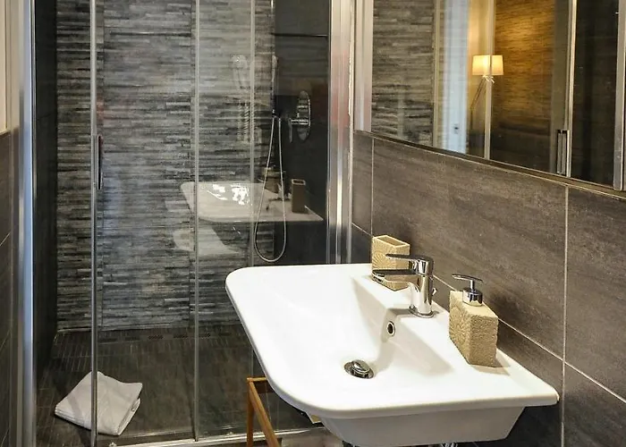 Domus Castroni Pompeo Magno 4* Roma